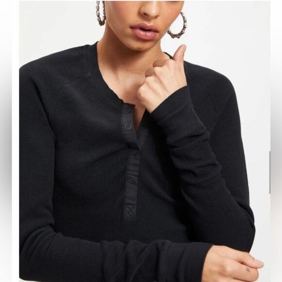 Good American NWT Waffle Thermal Crop Size 5 (2XL) Long Sleeve Tee - Picture 4 of 15